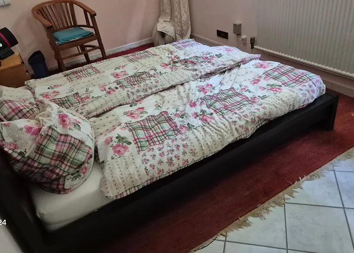 Souterrain, Eigener Eingang 公寓